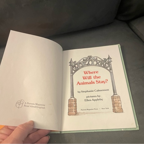 1983 Parents Magazine hard cover book - Picture 8 of 8